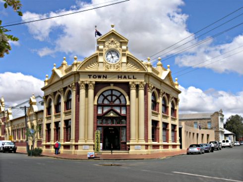 York Town Hall 